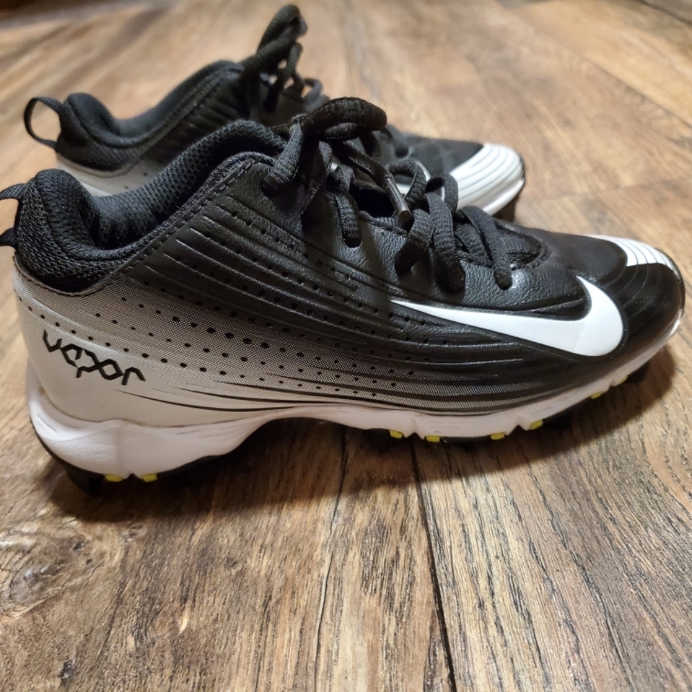 Nike bsbl vapor cleats